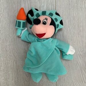DISNEY MINNIE MOUSE Statue of Liberty plush doll